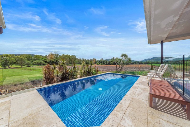 Photo - 25 Windemere Drive, Strathdickie QLD 4800 - Image 5