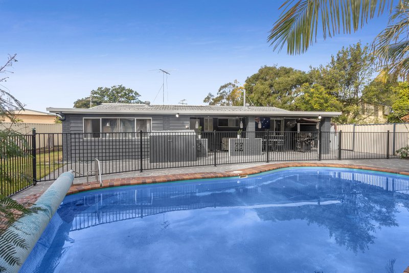 Photo - 25 Windrest Street, Strathpine QLD 4500 - Image 3
