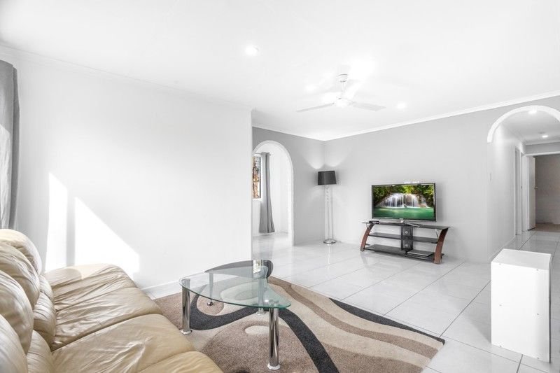 Photo - 25 Windrest Street, Strathpine QLD 4500 - Image 6