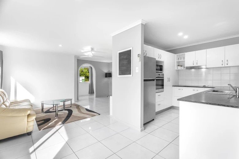 Photo - 25 Windrest Street, Strathpine QLD 4500 - Image 7