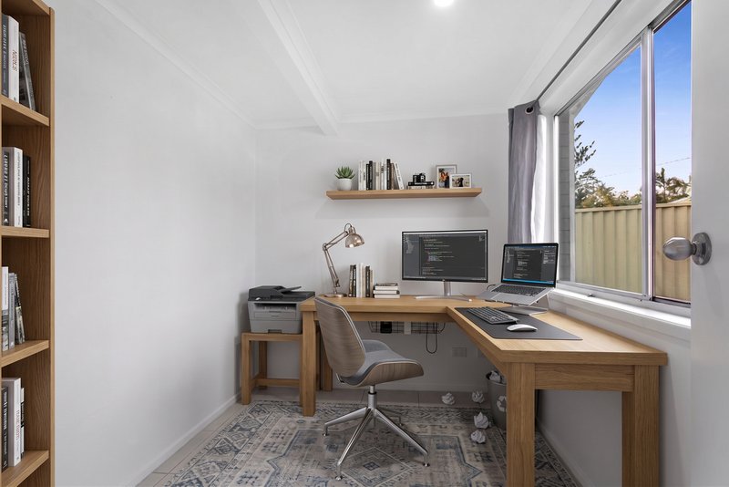 Photo - 25 Windrest Street, Strathpine QLD 4500 - Image 12