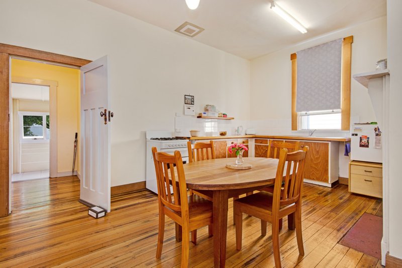 Photo - 25 Windsor Street, Invermay TAS 7248 - Image 2