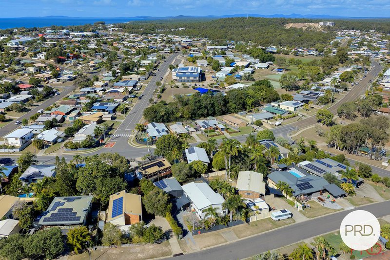 Photo - 25 Winnecke Road, Tannum Sands QLD 4680 - Image 17