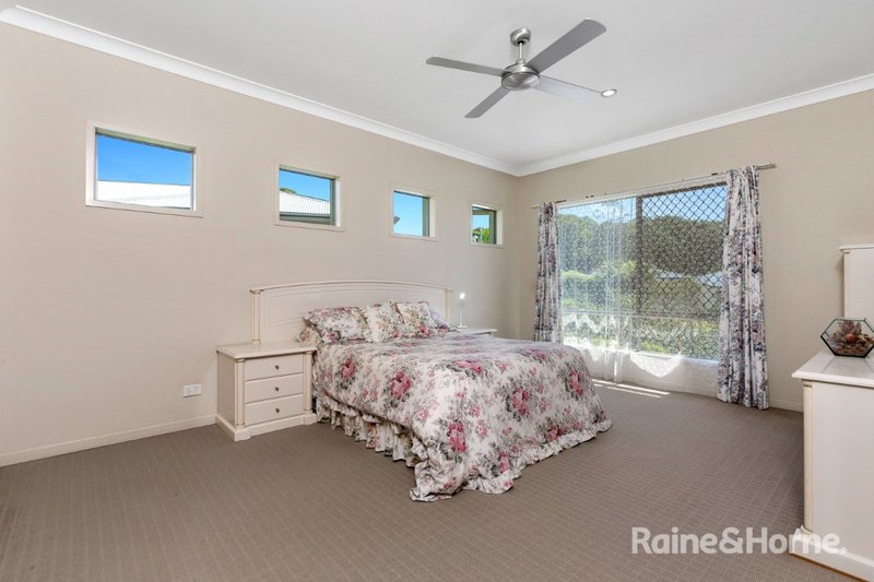 Photo - 25 Woodfull Crescent, Pottsville NSW 2489 - Image 10