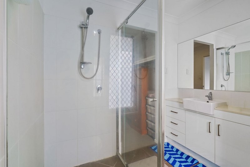 Photo - 2/5 Wyatt Crescent, Mango Hill QLD 4509 - Image 13