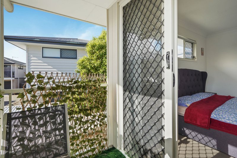 Photo - 2/5 Wyatt Crescent, Mango Hill QLD 4509 - Image 14