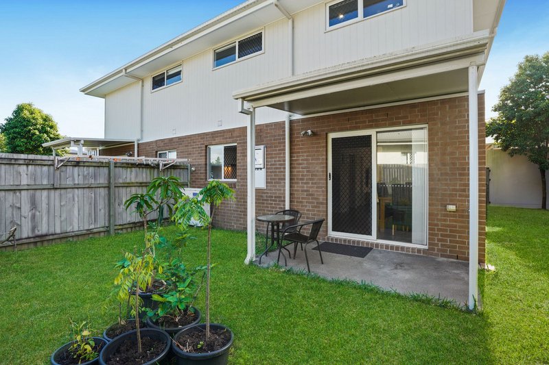 Photo - 2/5 Wyatt Crescent, Mango Hill QLD 4509 - Image 15