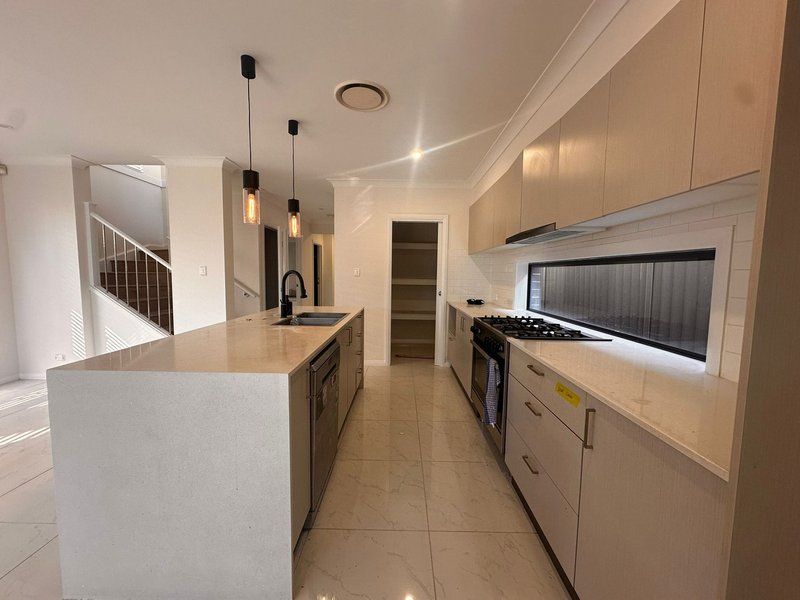 Photo - 25 Yating Avenue, Schofields NSW 2762 - Image 2