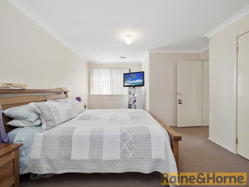 Photo - 25 Yellowgum Avenue, Rouse Hill NSW 2155 - Image 5