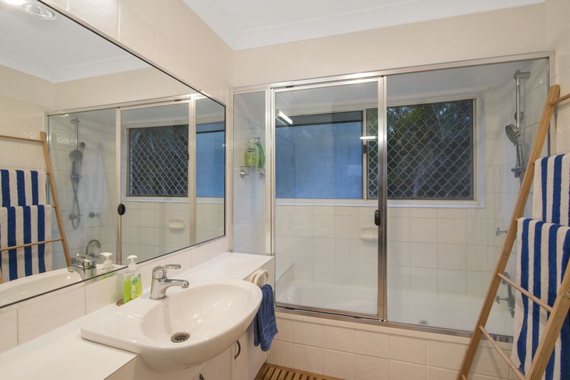 Photo - 25 Yolanta Drive, Tugun QLD 4224 - Image 11