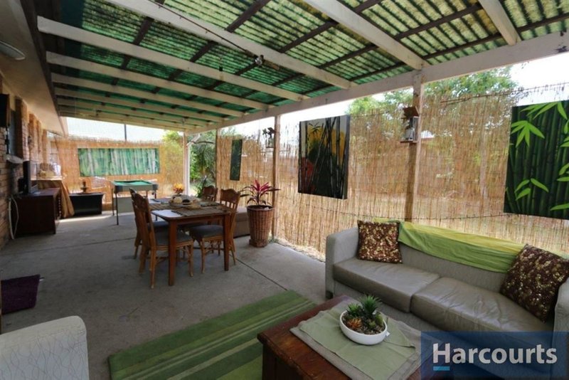 Photo - 25 Yorkshire Dr , Banksia Beach QLD 4507 - Image 5