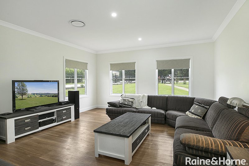 Photo - 25 Young Road, Moss Vale NSW 2577 - Image 8