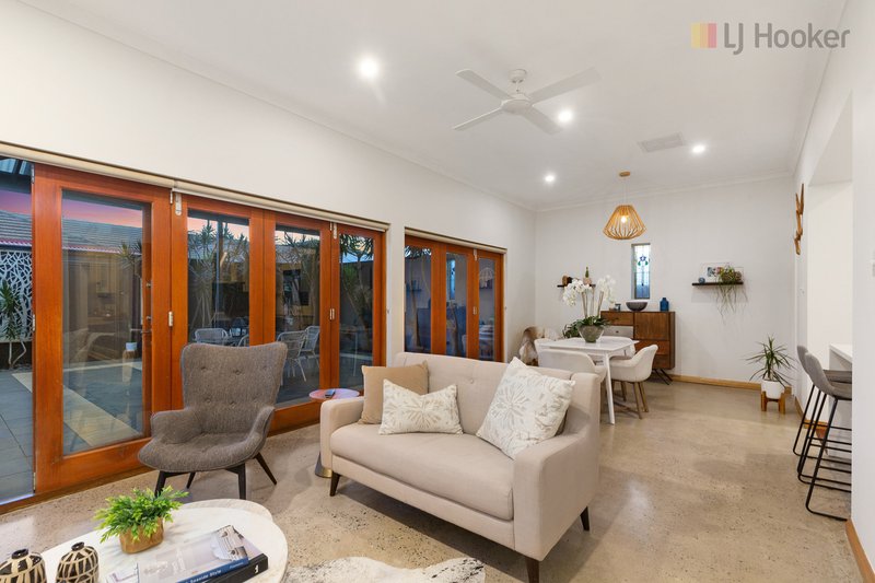 Photo - 25 Young Street, Seacliff SA 5049 - Image 15