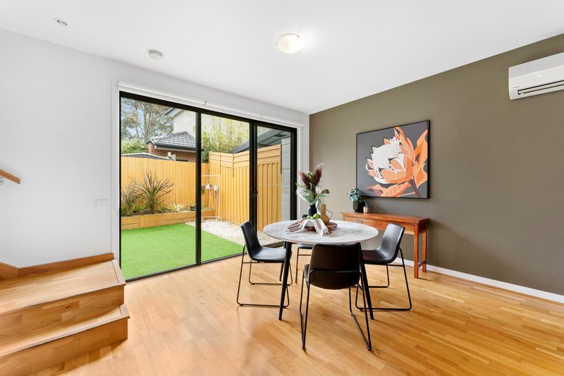 Photo - 2/5 Yunki Court, Ashwood VIC 3147 - Image 6