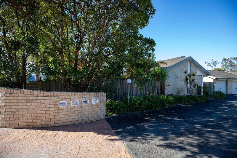 Photo - 2/50-52 Hillcrest Avenue, South Nowra NSW 2541 - Image 2