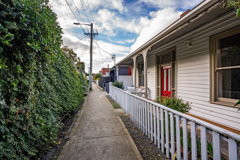 Photo - 250 Bathurst Street, West Hobart TAS 7000 - Image 2