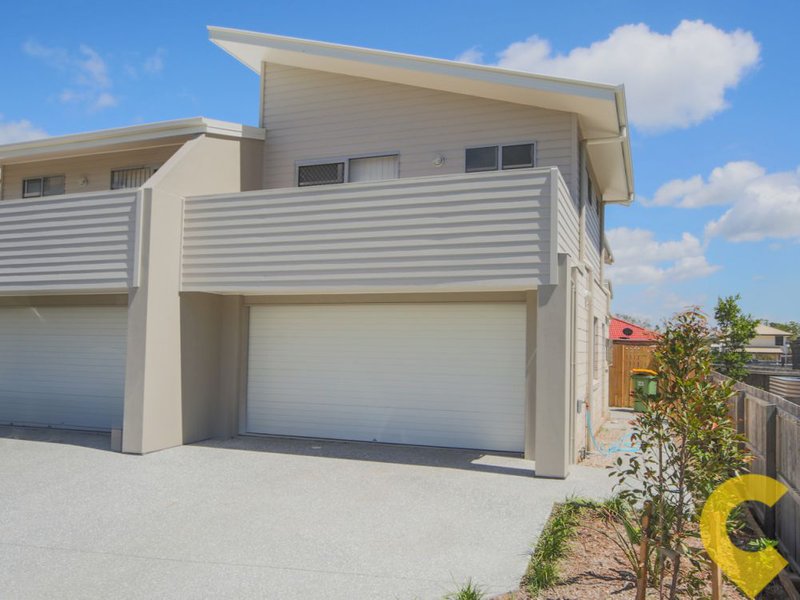 Photo - 2/50 Bellagio Crescent, Coomera QLD 4209 - Image 5