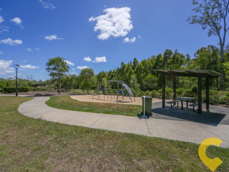 Photo - 2/50 Bellagio Crescent, Coomera QLD 4209 - Image 13