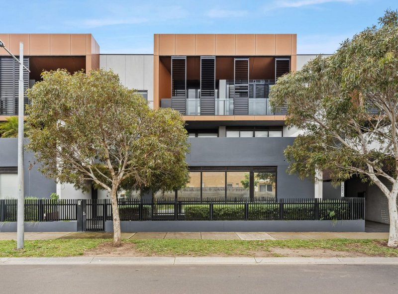 2/50 Catamaran Drive, Werribee South VIC 3030