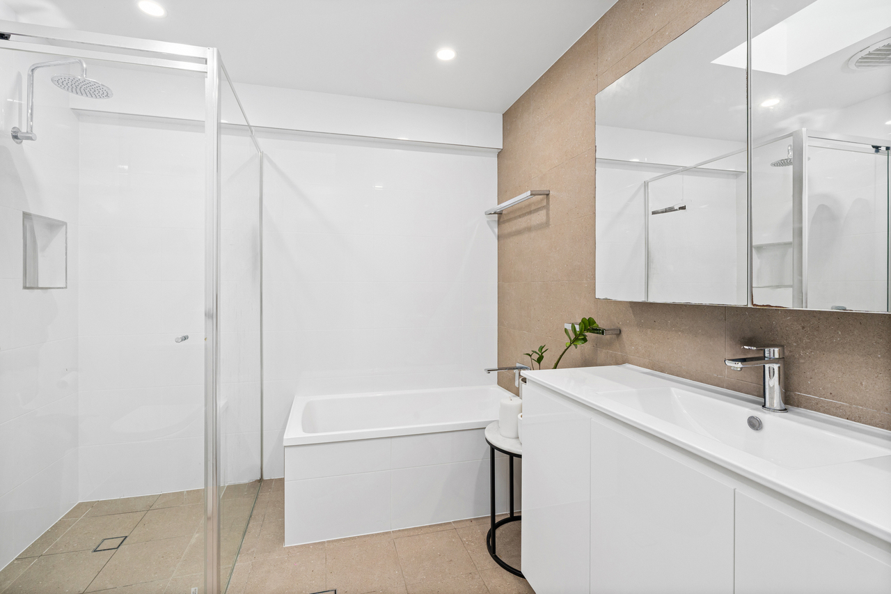2/50 Duffys Road, Terrigal, NSW 2260 - Image 8