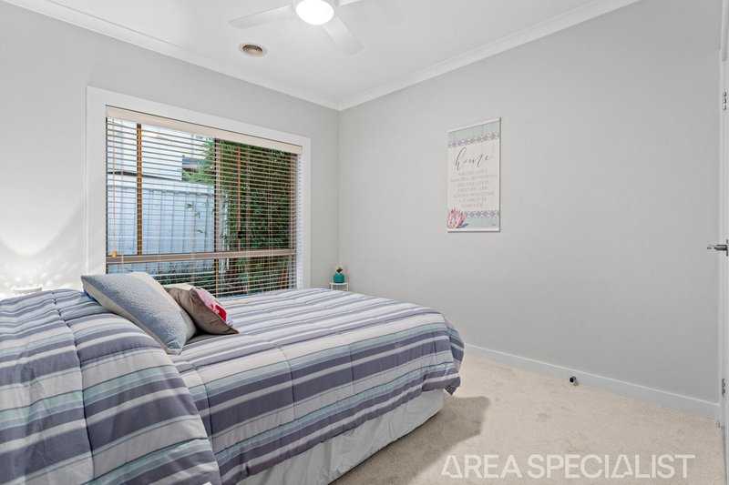 Photo - 2/50 Edward Street, Langwarrin VIC 3910 - Image 11