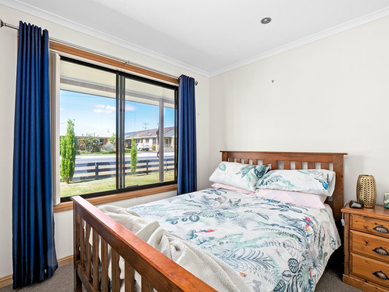 Photo - 250 Flinders Street, Beauty Point TAS 7270 - Image 9