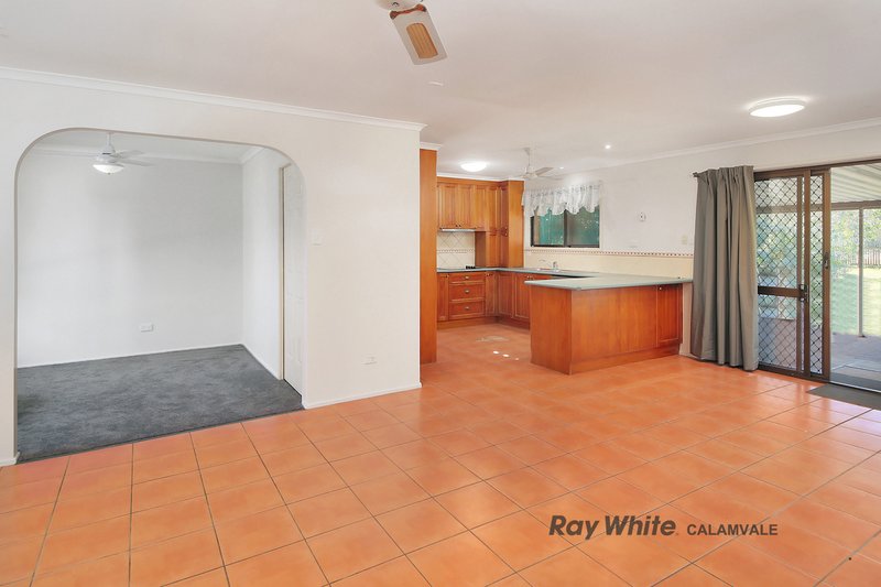 Photo - 250 Granger Road, Park Ridge South QLD 4125 - Image 2