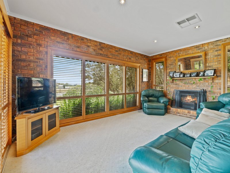 Photo - 250 Harpers Lane, Greta South VIC 3675 - Image 7