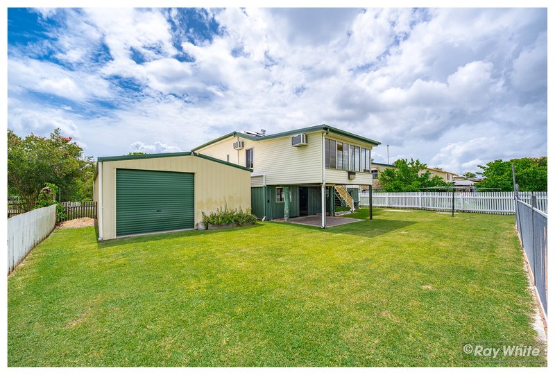 Photo - 250 Hutton Street, Berserker QLD 4701 - Image 25