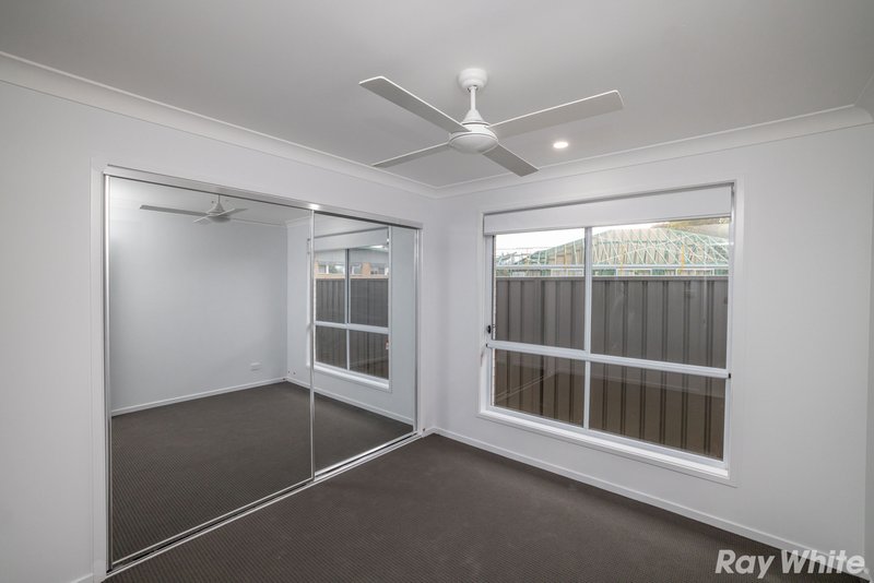 Photo - 2/50 Iluka Boulevard, Forster NSW 2428 - Image 11