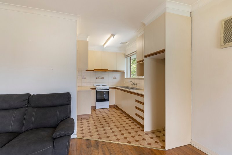 Photo - 2/50 Luckie Street, Nunawading VIC 3131 - Image 2