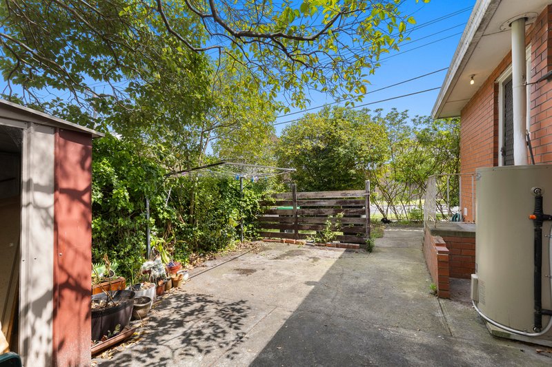 Photo - 2/50 Luckie Street, Nunawading VIC 3131 - Image 6