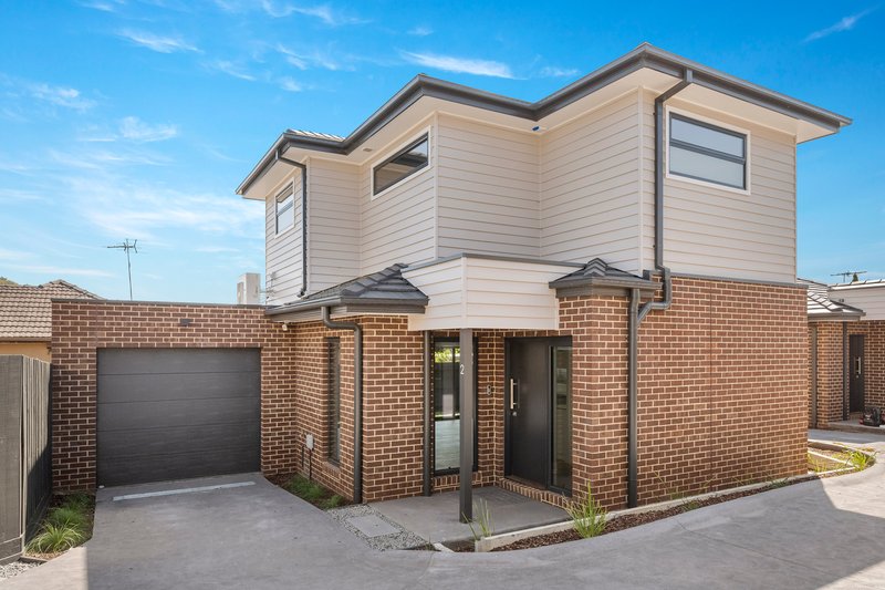 Photo - 2/50 May Street, Macleod VIC 3085 - Image 1