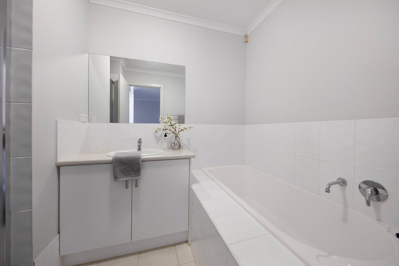 Photo - 250 Newton Boulevard, Munno Para SA 5115 - Image 17