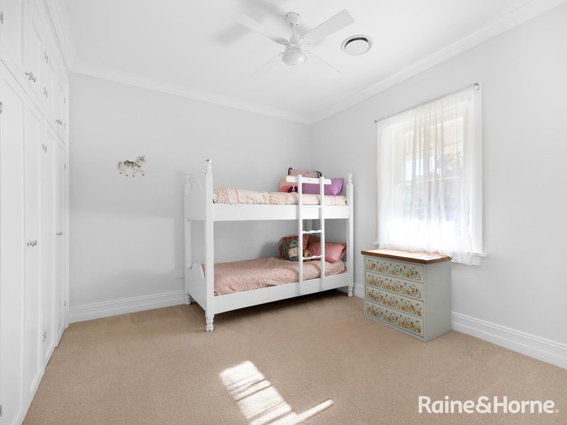 Photo - 250 Peel Street, Bathurst NSW 2795 - Image 13