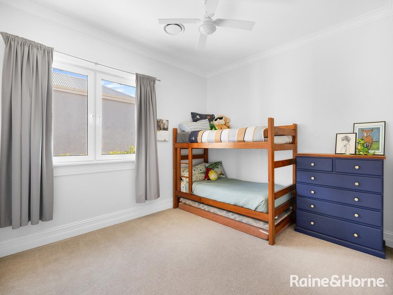 Photo - 250 Peel Street, Bathurst NSW 2795 - Image 14