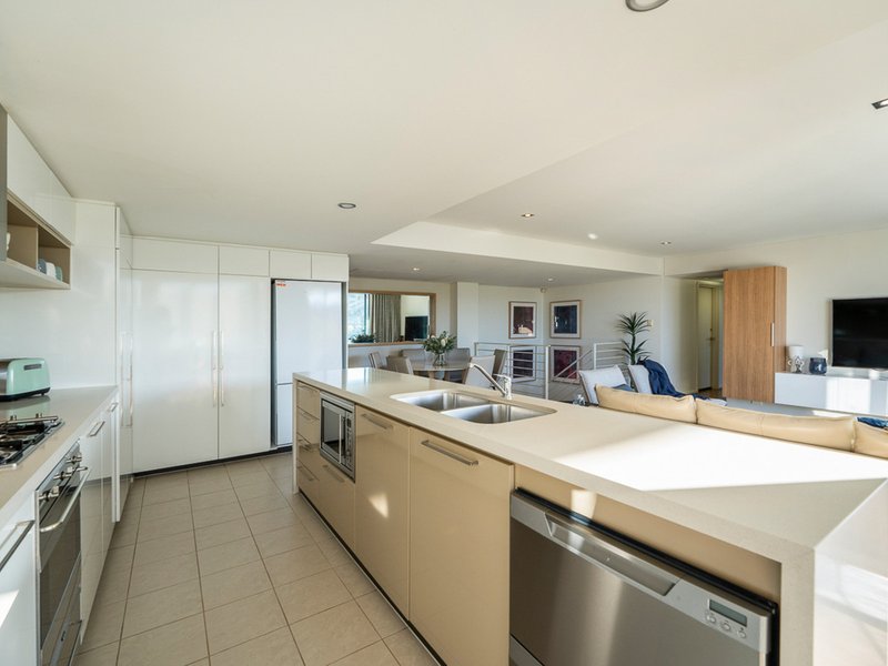 Photo - 2/50 Royal Street, East Perth WA 6004 - Image 10