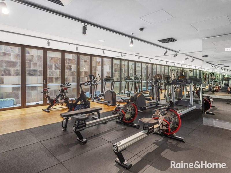Photo - 2501/12 Phillip Street, Parramatta NSW 2150 - Image 13