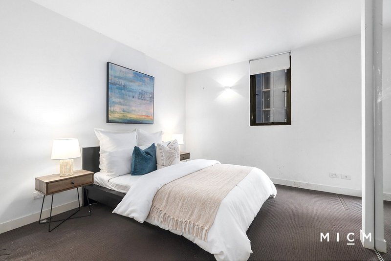Photo - 2501/200 Spencer Street, Melbourne VIC 3000 - Image 5