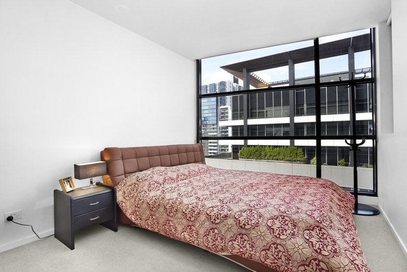 Photo - 2501/50 Haig Street, Southbank VIC 3006 - Image 4