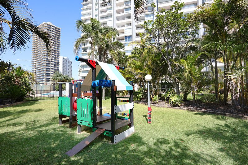 Photo - 2502/3422 Surfers Paradise Boulevard, Surfers Paradise QLD 4217 - Image 12