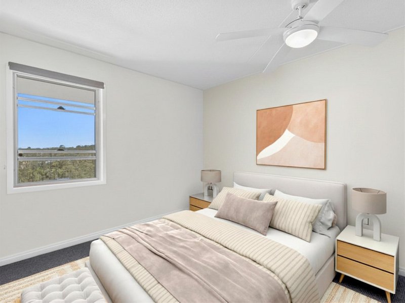 Photo - 2503/111 Lindfield Road, Helensvale QLD 4212 - Image 8