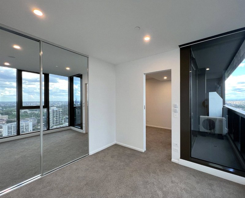 Photo - 2503/81 City Road, Southbank VIC 3006 - Image 7