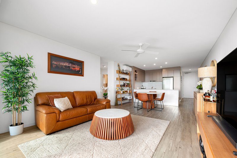 Photo - 2504/1918 Creek Road, Cannon Hill QLD 4170 - Image 6