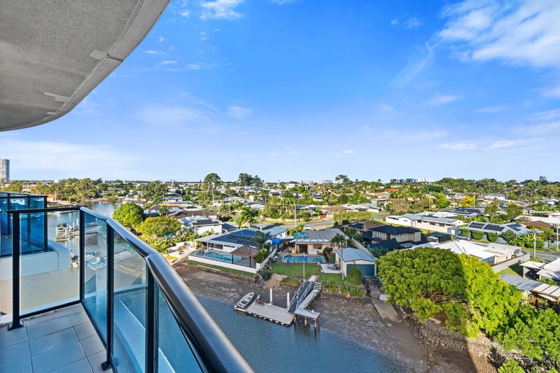 Photo - 2506/5 Harbour Side Court, Biggera Waters QLD 4216 - Image 2