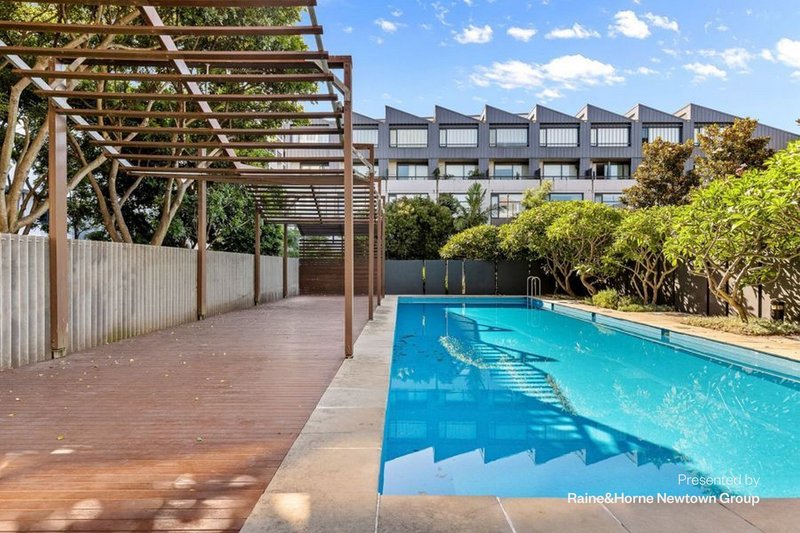 Photo - 2506/8 Eve Street, Erskineville NSW 2043 - Image 6