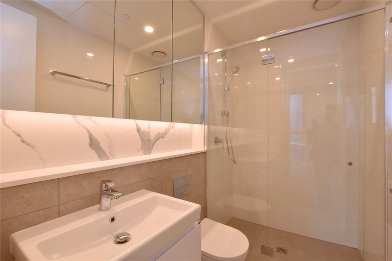 Photo - 2506/81 City Road, Southbank VIC 3006 - Image 9