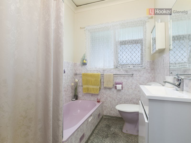 Photo - 2/507B Anzac Highway, Glenelg North SA 5045 - Image 8