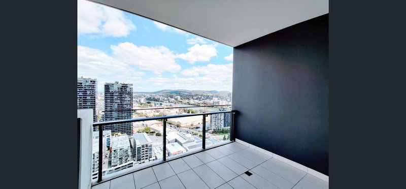 Photo - 2508/19 Hope Street, South Brisbane QLD 4101 - Image 6