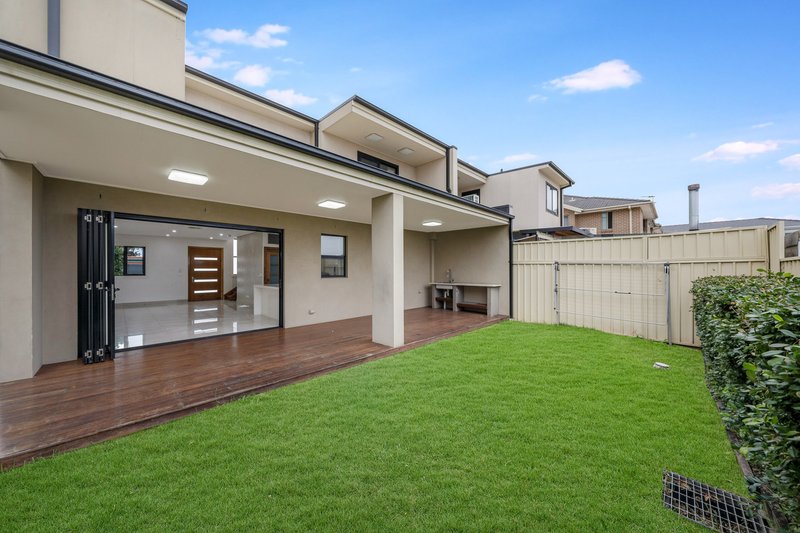 Photo - 250a William Street, Yagoona NSW 2199 - Image 8